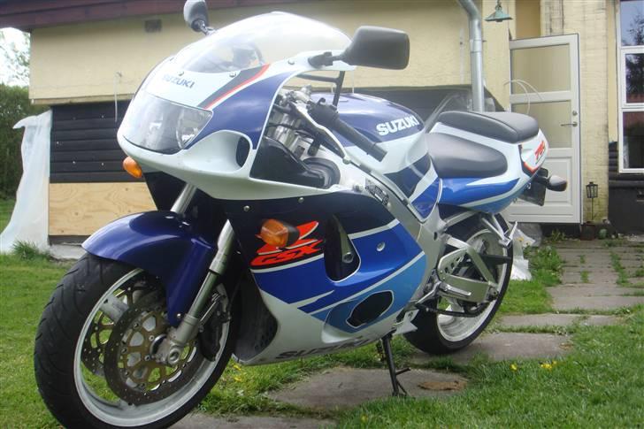 Suzuki gsxr 750 billede 9