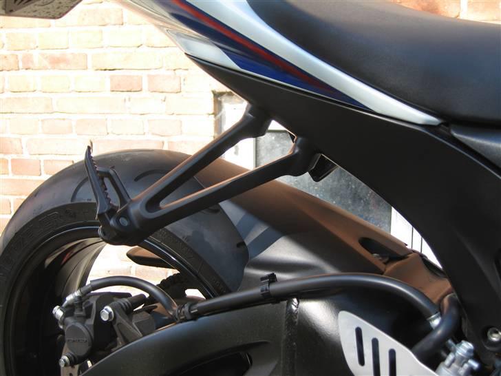 Suzuki GSX R 750 K7 - Sort eloxeret fodhvilere. billede 16