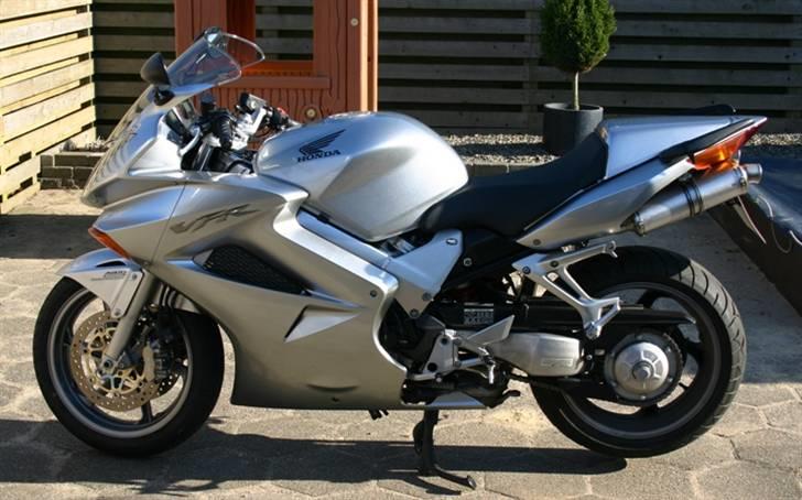 Honda vfr 800 billede 10