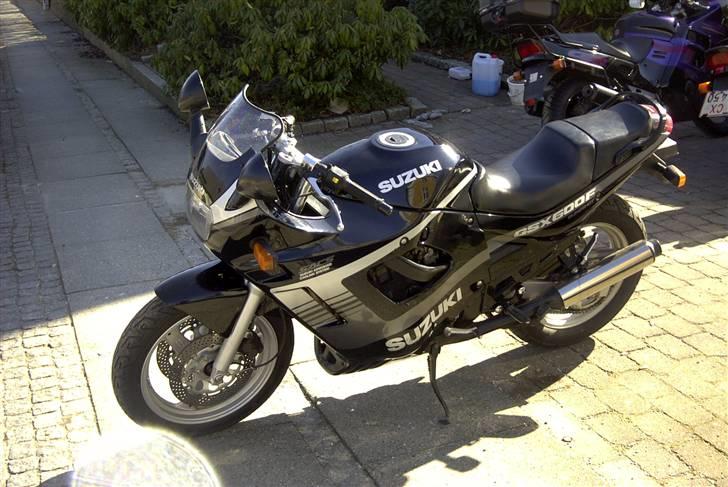 Suzuki GSXF 600 billede 4