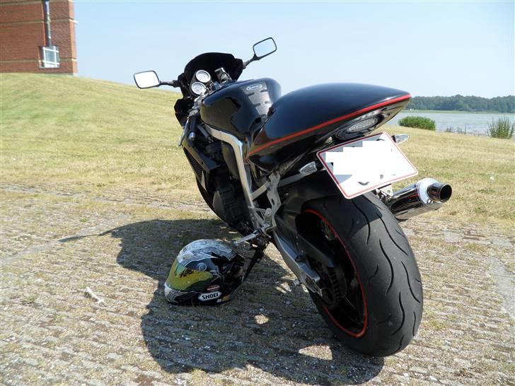 Suzuki GSXR 750 K7SP1 Rebuild (Solgt) billede 7