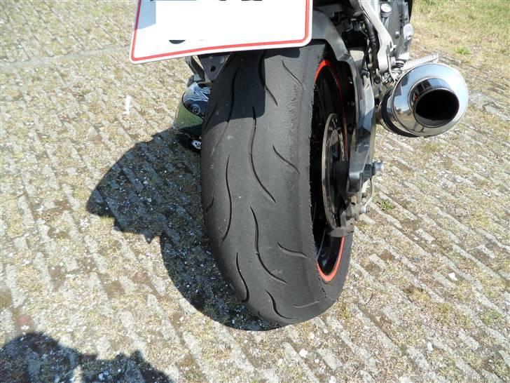 Suzuki GSXR 750 K7SP1 Rebuild (Solgt) billede 8