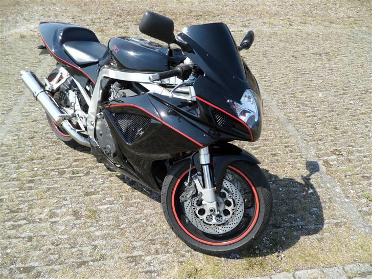 Suzuki GSXR 750 K7SP1 Rebuild (Solgt) billede 12