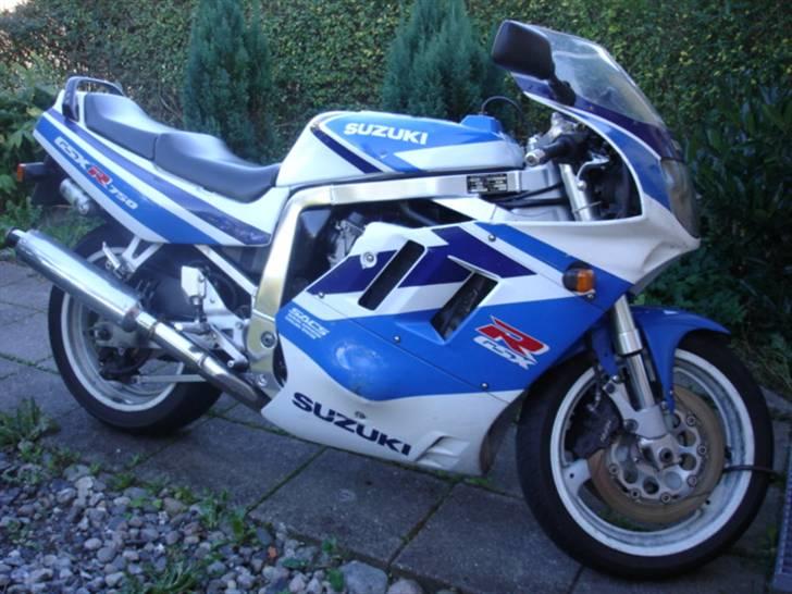 Suzuki GSXR 750 K7SP1 Rebuild (Solgt) - Sådan så hun ud fra starten af. billede 17