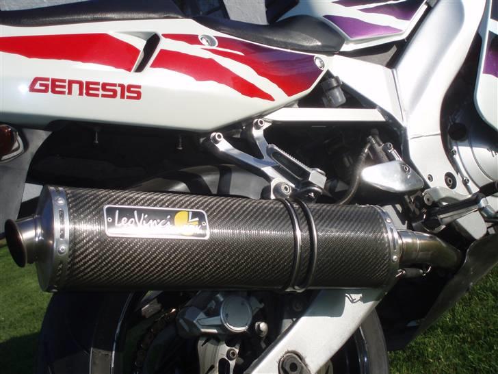 Yamaha Fzr 600R billede 4