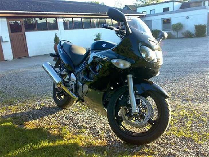 Suzuki GSX 750F billede 4