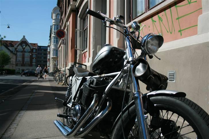 Honda CB 750 - SOLGT billede 2