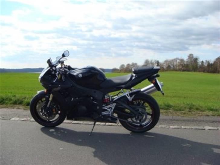 Yamaha YZF-R6 SOLGT billede 1