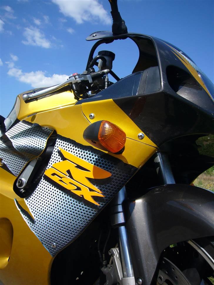 Suzuki Gsx-r 750 T - Gixxer`s Heaven billede 2