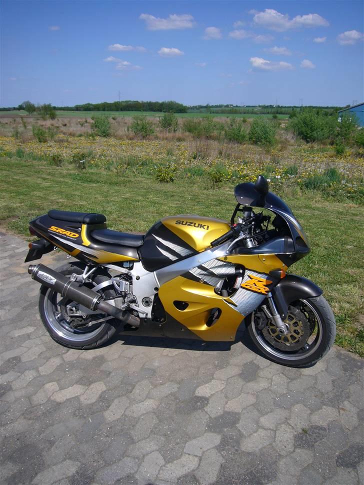 Suzuki Gsx-r 750 T billede 3