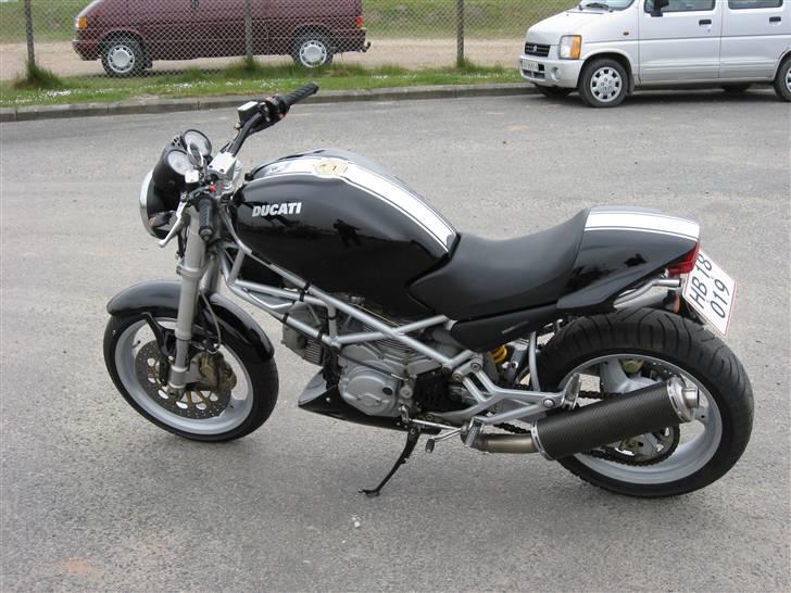 Ducati Monster (solgt) - Monster 600 billede 1