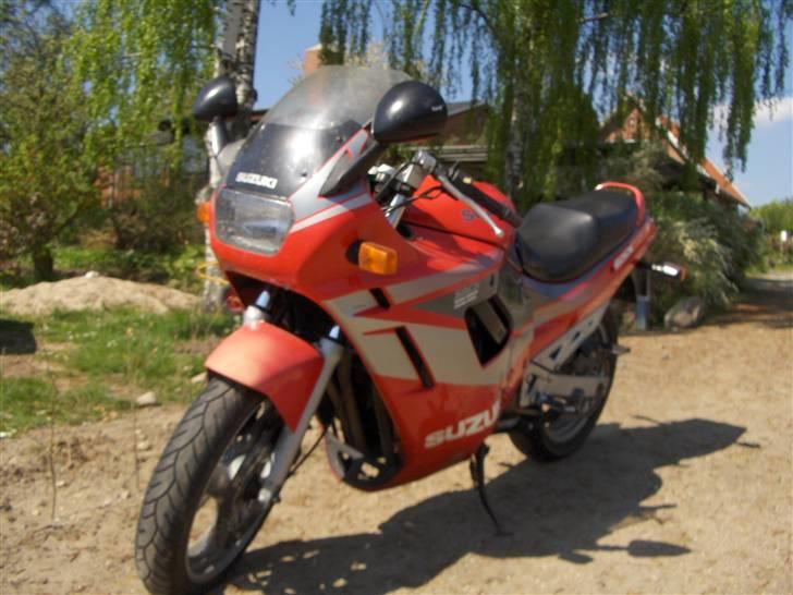 Suzuki gsx 750 f *solgt* billede 1