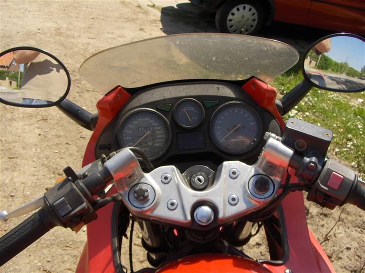 Suzuki gsx 750 f *solgt* billede 5