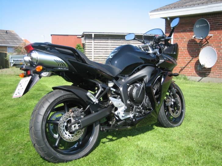 Yamaha fz6-s2 solgt billede 3