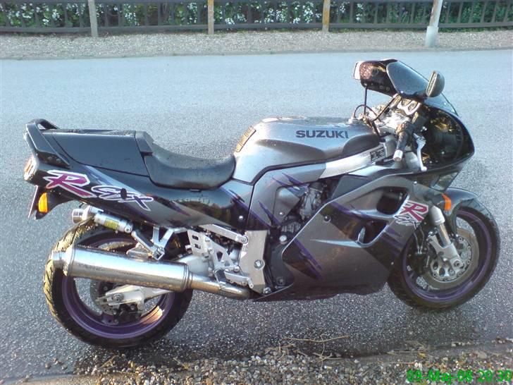 Suzuki Suzuki GSX-R1100W billede 14