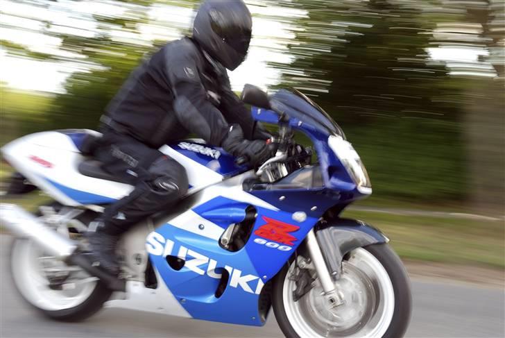 Suzuki gsx-r 600 Srad billede 6