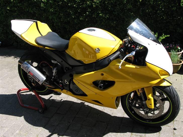 Suzuki GSXR1000 K5 Baneged (EX MC) billede 12