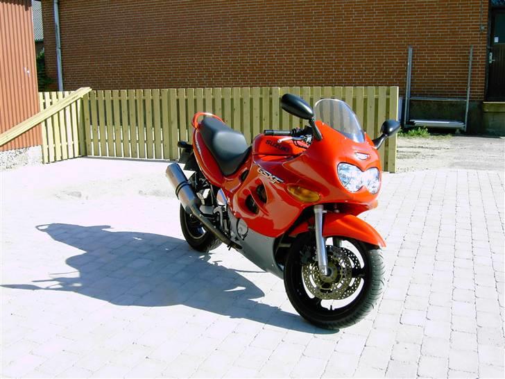 Suzuki GSX600F - lige samlet efter rengøring billede 5