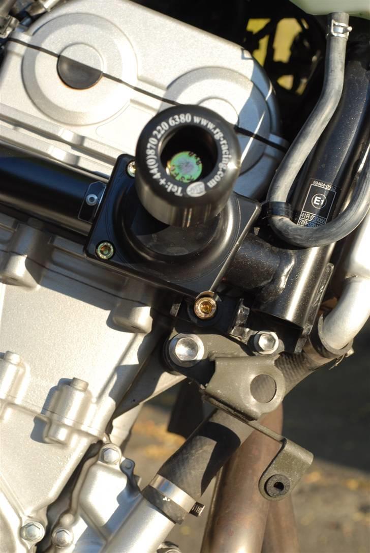 Kawasaki ER-6F - SOLGT - Crash pad fra siden billede 14