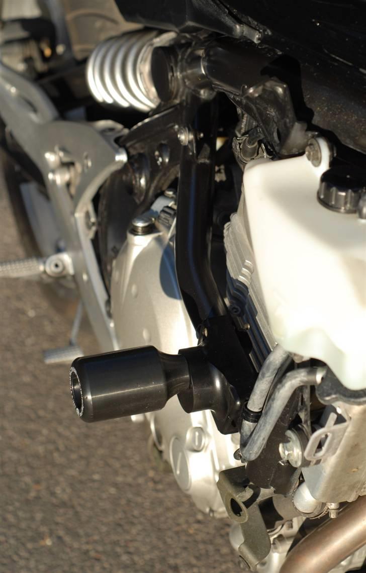 Kawasaki ER-6F - SOLGT - Crash pad oppefra billede 15