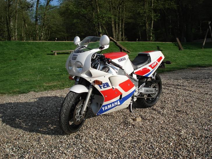 Yamaha Fzr 1000 Exup billede 3