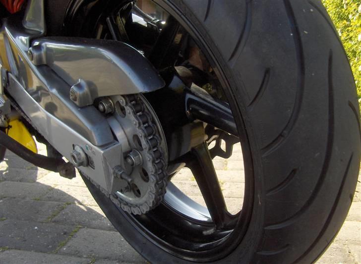 Honda CBR F2 Solgt til Thomas billede 8