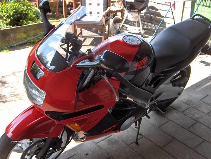 Honda CBR 600 F2 billede 3