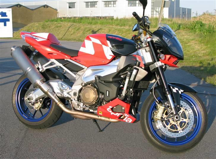 Aprilia Tuono 1000R (SOLGT) billede 3