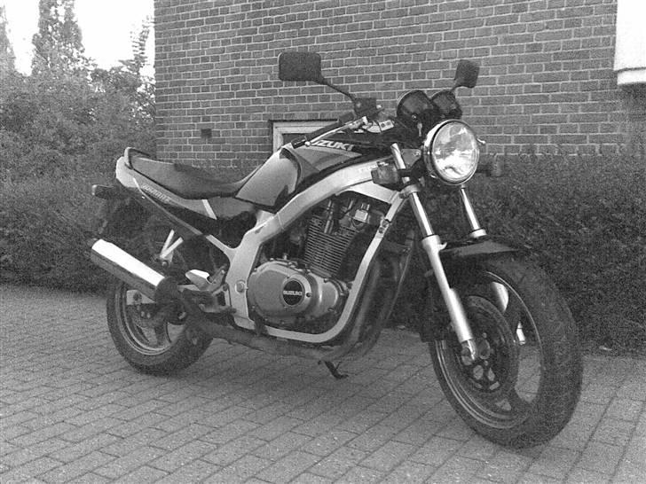 Suzuki GS 500 E billede 17