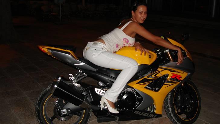 Suzuki gsxr 1000 K7 billede 1