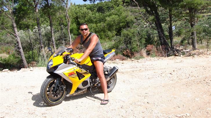 Suzuki gsxr 1000 K7 billede 2