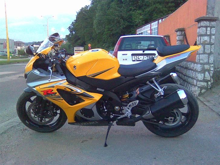 Suzuki gsxr 1000 K7 billede 4