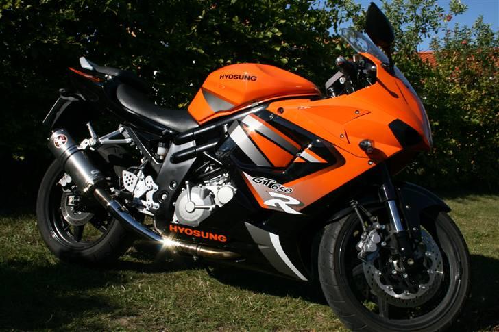 Hyosung GT650R   (SOLGT) billede 1