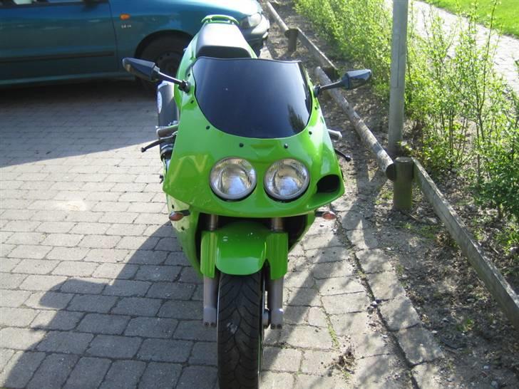 Kawasaki ZXR 750L billede 3