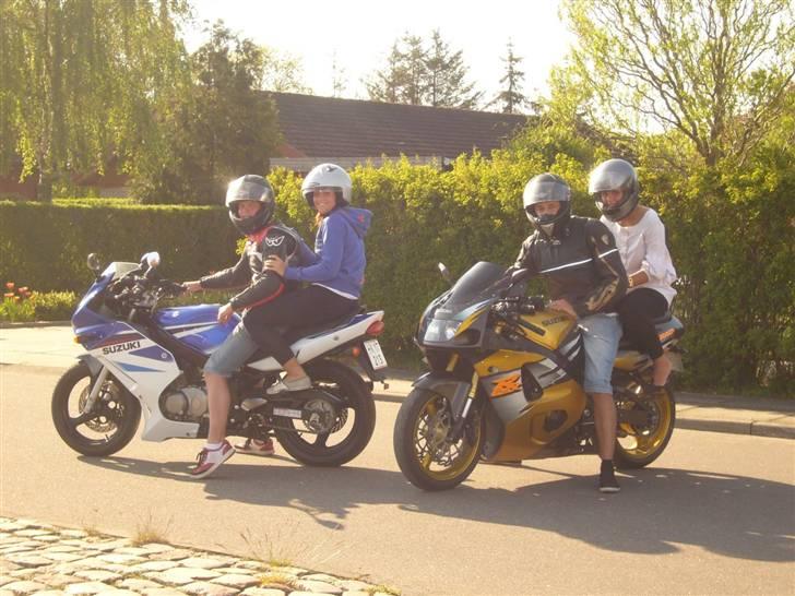 Suzuki GSX R 750 [SOLGT] billede 11