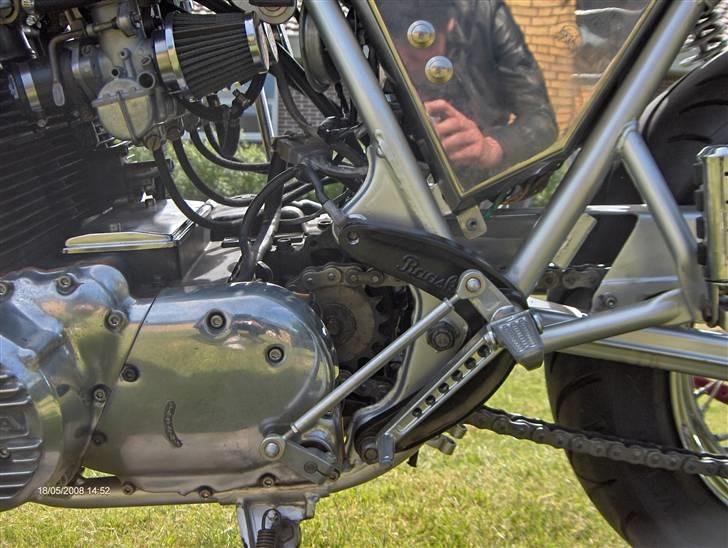 Honda cb 750 k7 billede 5