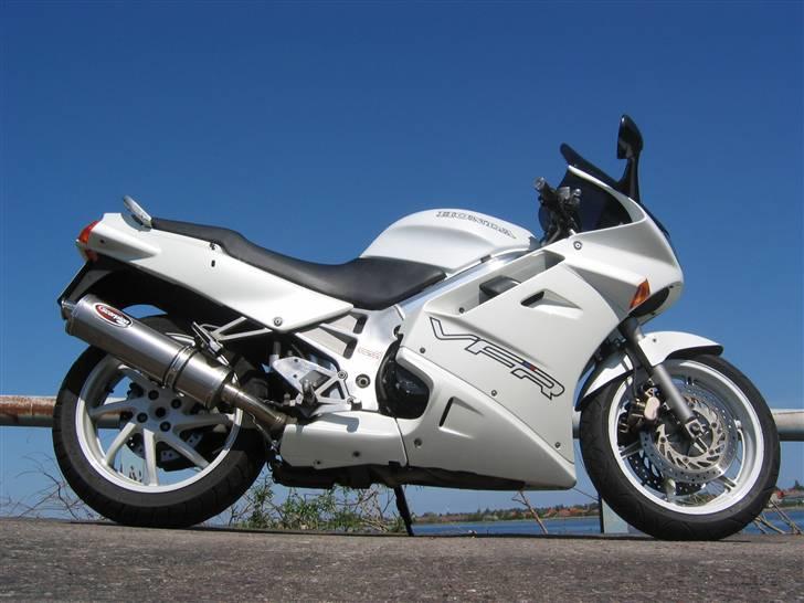 Honda VFR F billede 1