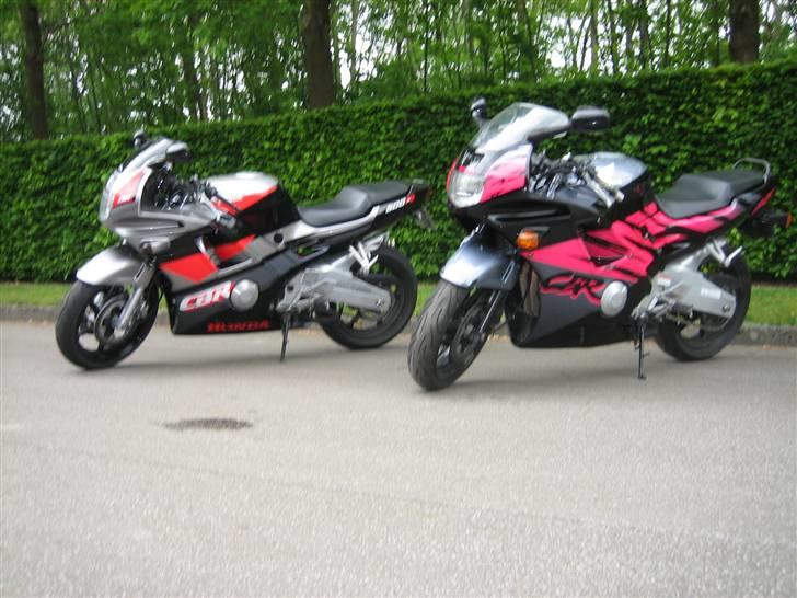 Honda CBR 600 F2 *** SOLGT *** - Begge mine Honda´er^^ billede 7