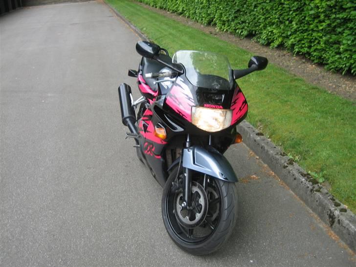 Honda CBR 600 F2 *** SOLGT *** billede 3