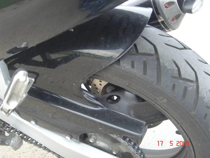 Suzuki gsx750F DØD - hugger med integreret kædeskærm billede 15