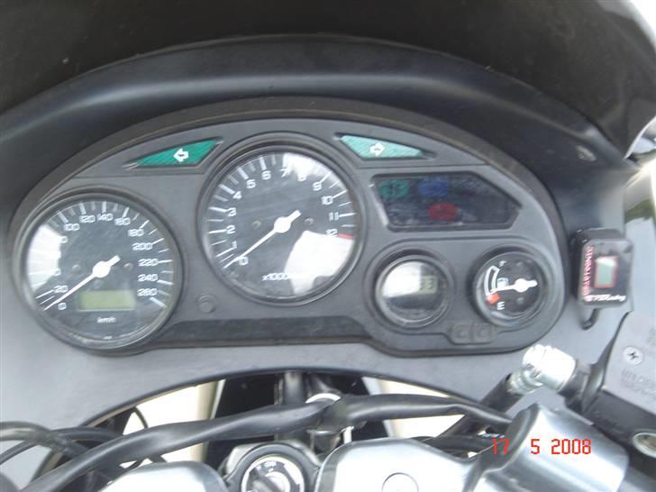 Suzuki gsx750F DØD billede 16