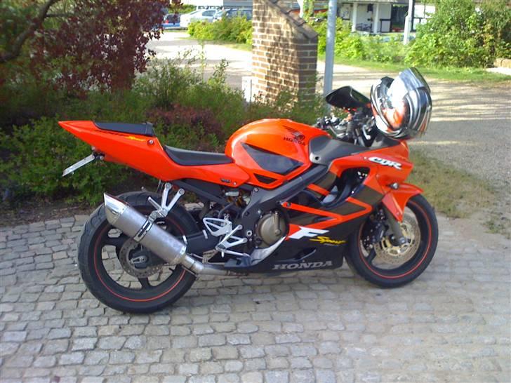 Honda CBR 600 F4 Sport *SOLGT* billede 14