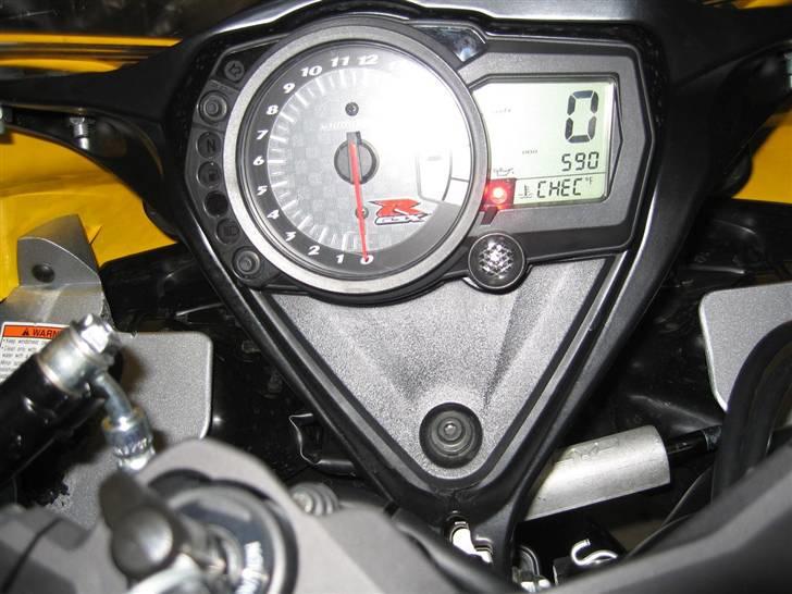Suzuki gsxr 1000 K7 billede 14