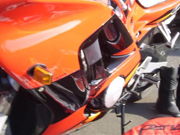 Honda CBR 600 F3 billede 6