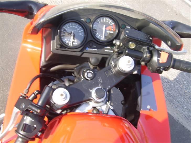 Honda CBR 600 F3 billede 9