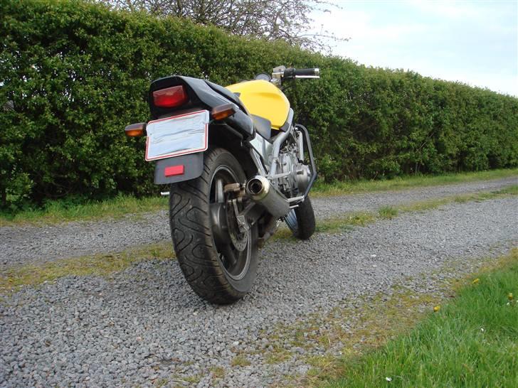 Honda CB-1 solgt! billede 1