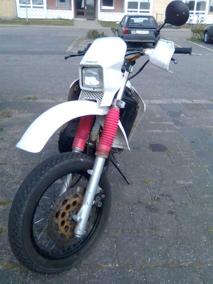 Yamaha DT-125R billede 8