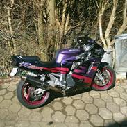 Suzuki GSXR 750W