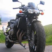 Kawasaki Z750