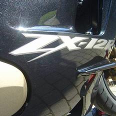 Kawasaki ZX12R